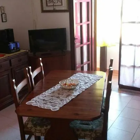 Luminoso Da Antonio E Piera Luras